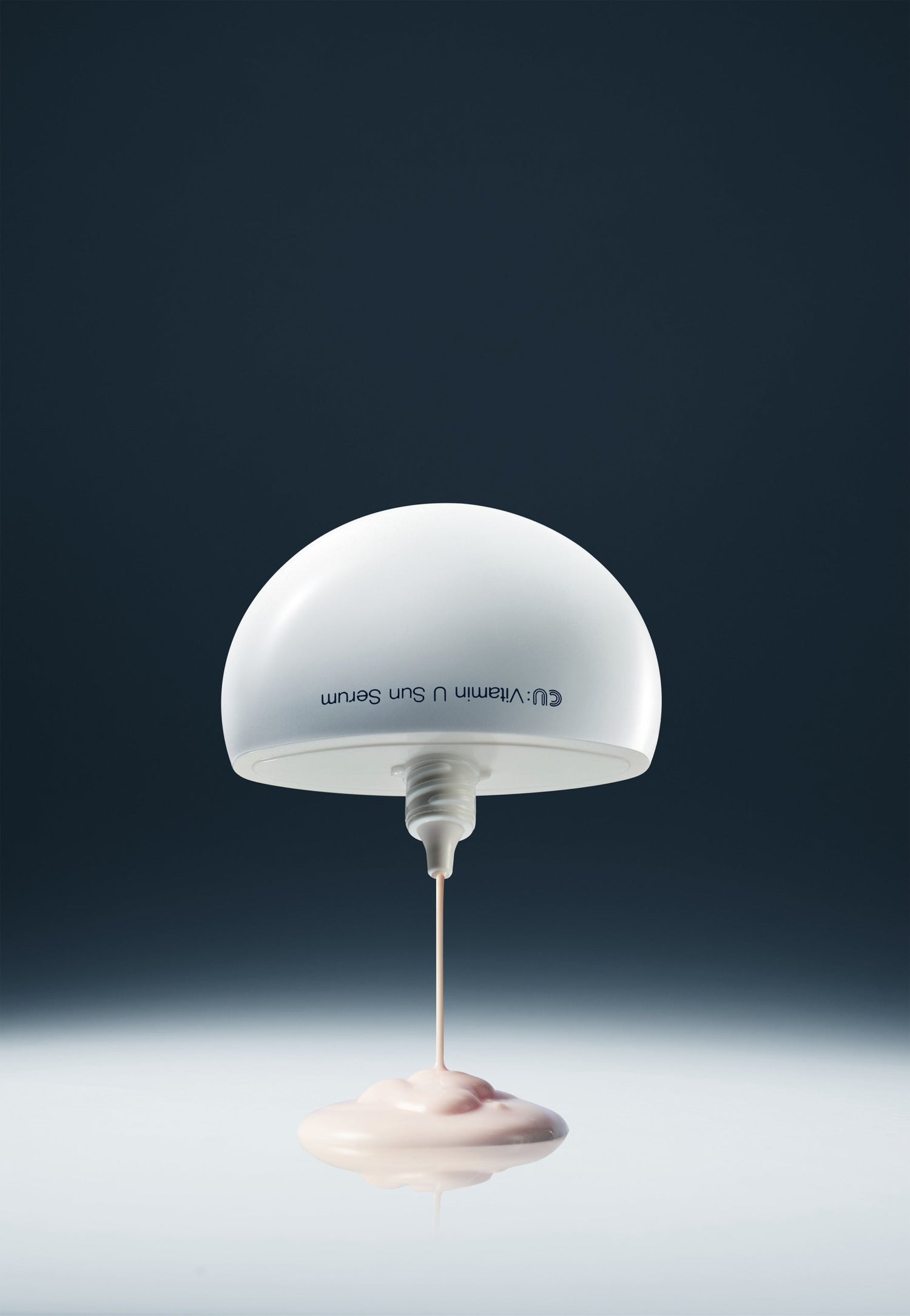 Слънцезащитен серум с витамин U, волуфилин и пептиди CUSKIN Vitamin U Sun Serum SPF 50+ PA++++