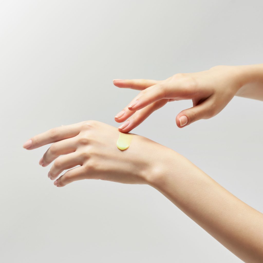 CREAM WITH RETINAL FOR EYE AND NECK Dr,Different VITALIFT-A Eye & Neck - Koreancare