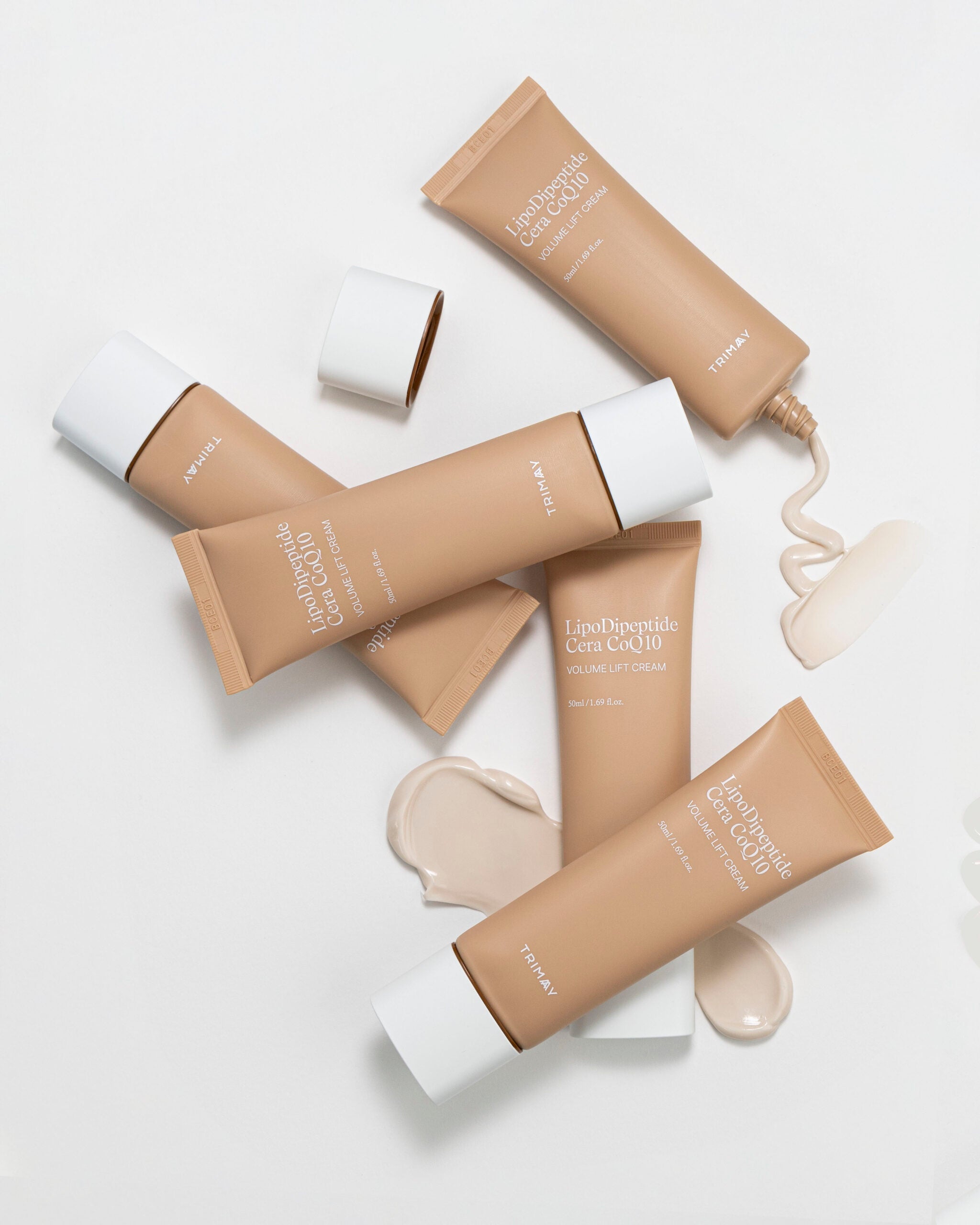Trimay Volume Lift Cream texture swatch on skin
