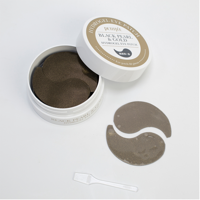Hydrogel eye patches with gold and black pearl Petitfee Black Pearl & Gold Hydrogel Eye Patch - Koreancare
