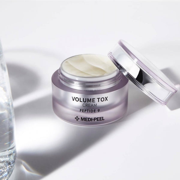 Антиейдж крем с пептиди и хиалуронова киселина Medi-Peel Peptide 9 Volume Tox Cream