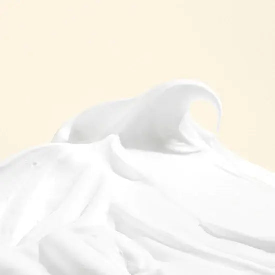 Почистващата пяна с колаген и ниацинамид Mary&May