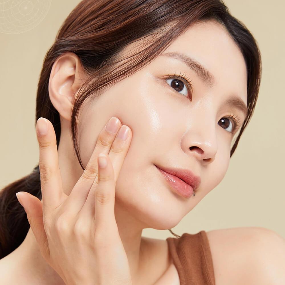 Антиейдж крем за лице Medi-Peel Peptide 9 Golden Camellia Wrinkle Cream