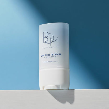 Хидратиращ слънцезащитен стик BOM Water Bomb Sun Stick SPF50+ PA++++