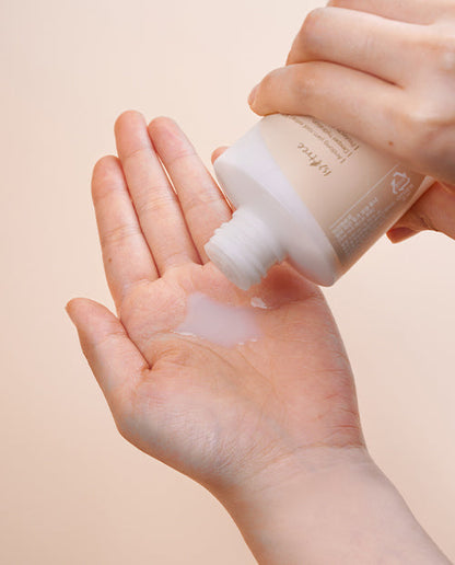 Подхранващ тонер ISNTREE YAM ROOT VEGAN MILK TONER