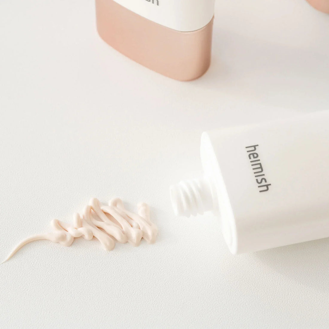 Основа за грим със слънцезащитен фактор Heimish Artless Glow Base SPF 50+ PA+++