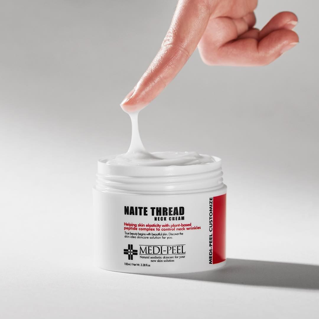 Крем за шия и деколте с пептиди Medi-Peel Naite Thread Neck Cream