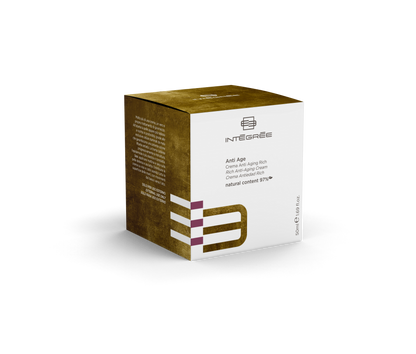 Close-up of Integree Anti-Age RICH ANTI-AGING CREAM texture